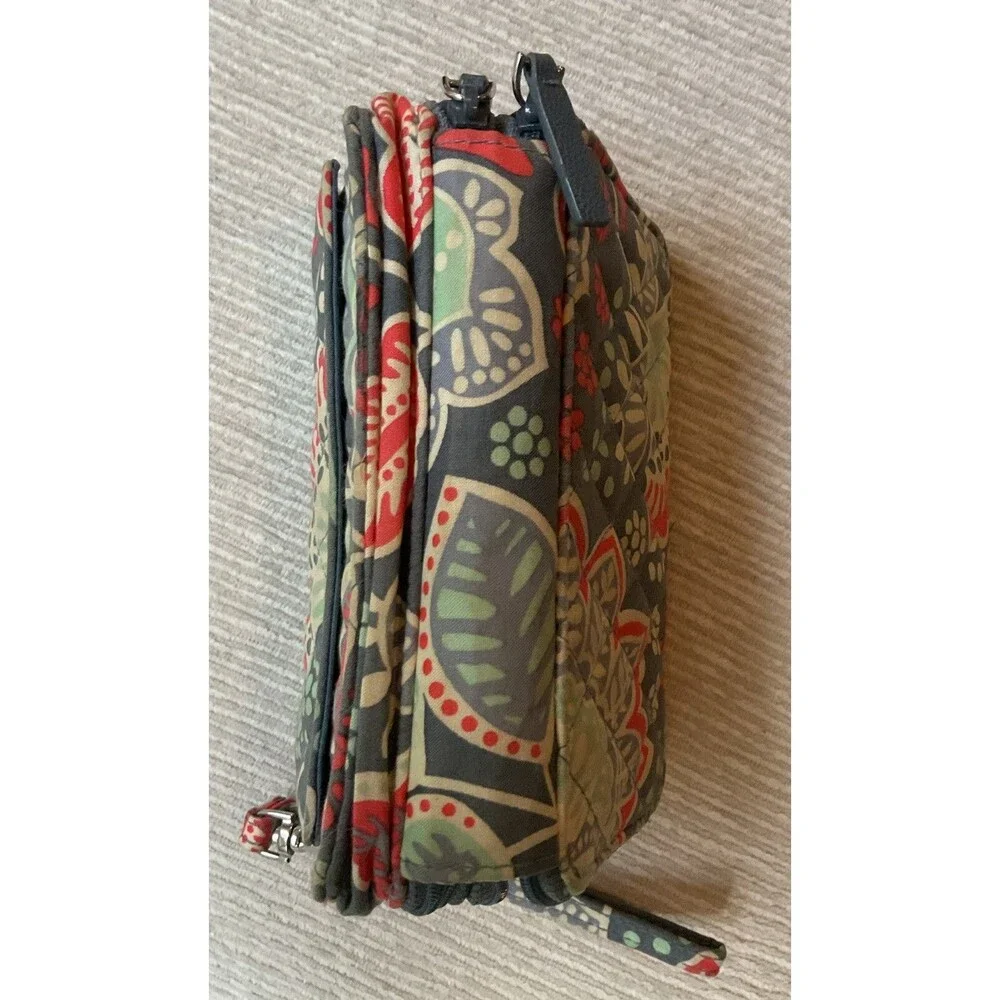 Vera Bradley Gray Floral Zip Around Wallet Wristlet - Picture 4 of 8